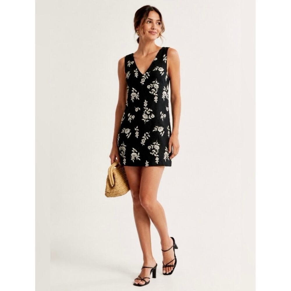 Abercrombie Embroidered Linen Blend Black White Floral Sleeveless Mini Dress